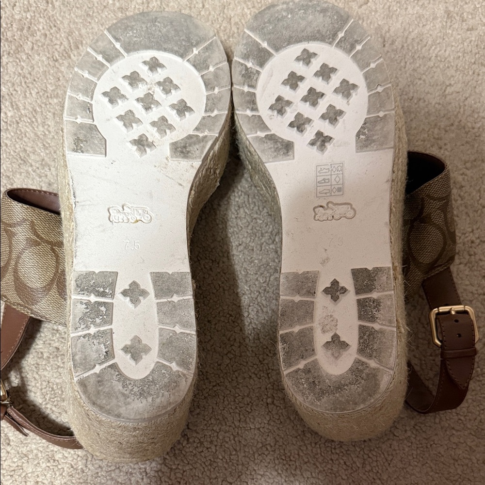 ALMOST NEW GENTLY WORN Coach Women's Wedges - Picture 5 of 5